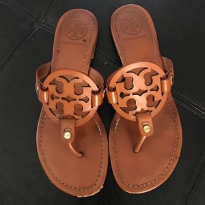 AUTHENTIC Tory Burch Millers - Vanchetta